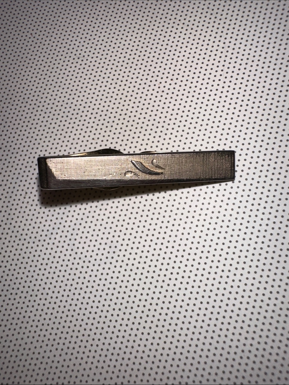 Vintage Swank Mid Century Brushed Gold Tone Tie Clip with Subtle‎ Wave Accent